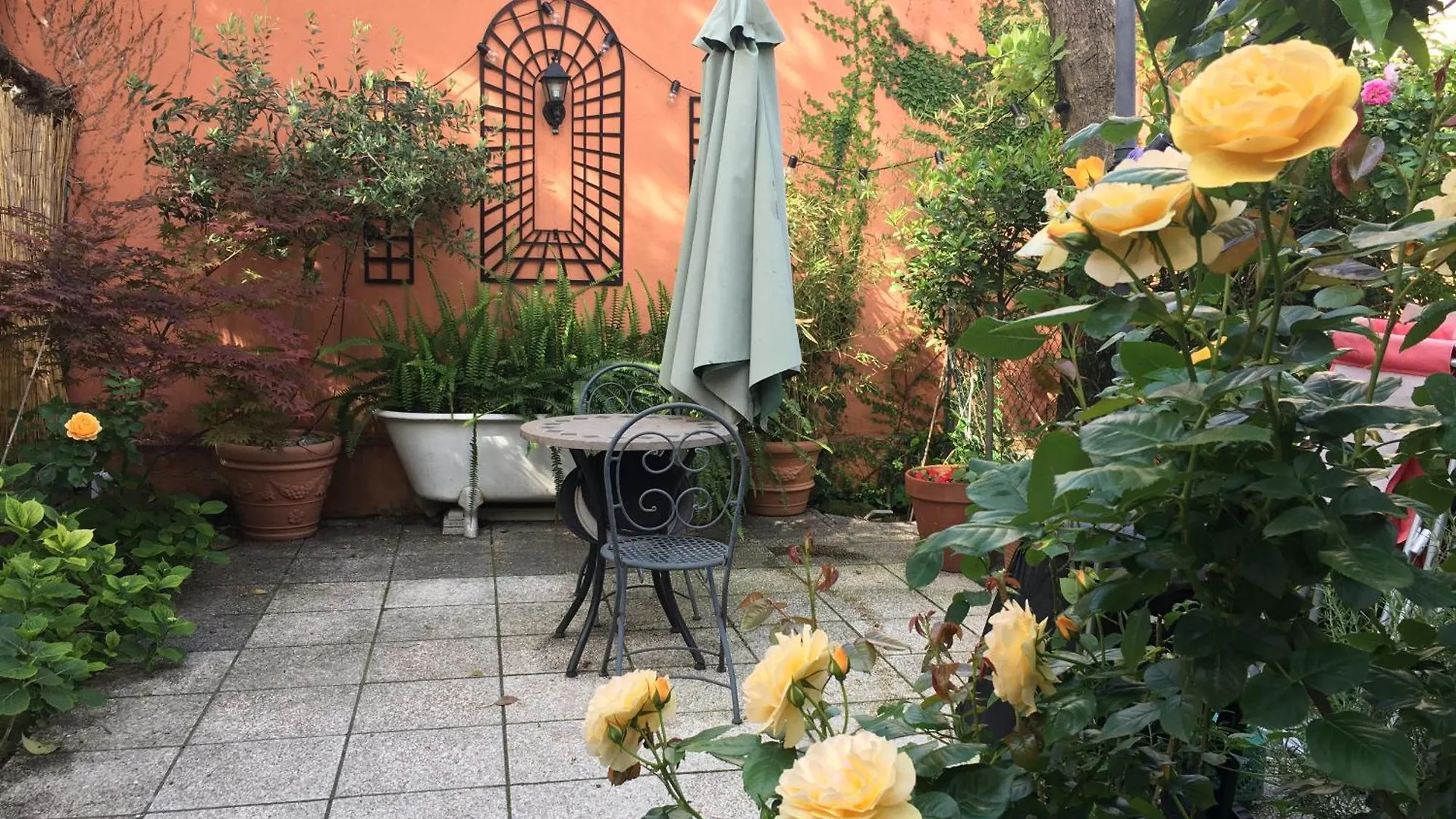 Gianicolo Penny\'S Garden A Roma Centro contacts